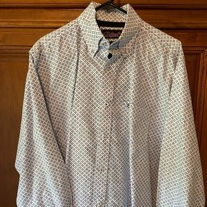 Men’s long sleeve white/blue pattern shirt